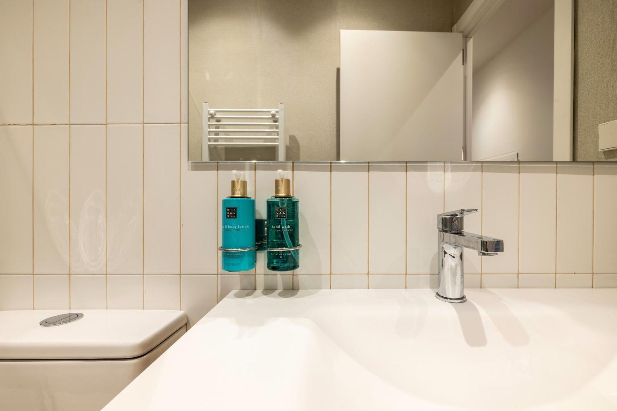 New Designed Flat 3 Bedrooms 2 Showers مدريد المظهر الخارجي الصورة